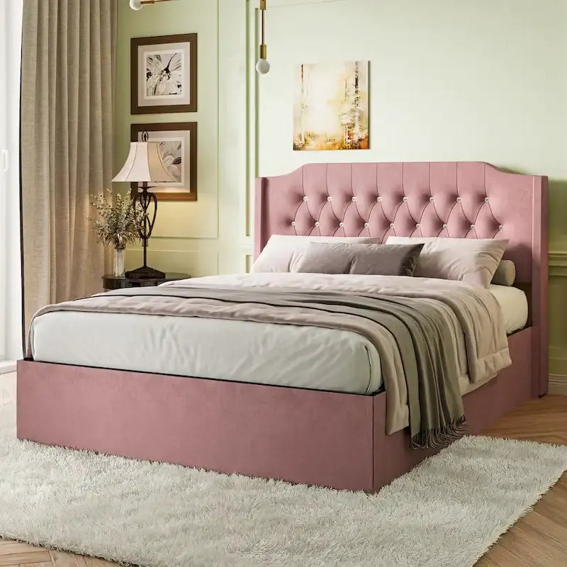 Lit plateforme queen en velours avec tête de lit capitonnée | Chambre glamour