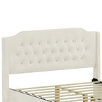 Lit plateforme queen en velours avec tête de lit capitonnée | Chambre glamour