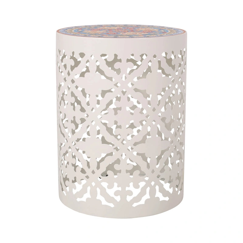 Guéridon d'appoint intérieur en dentelle ajourée avec plateau décoratif en carreaux | Table d'appoint bohème