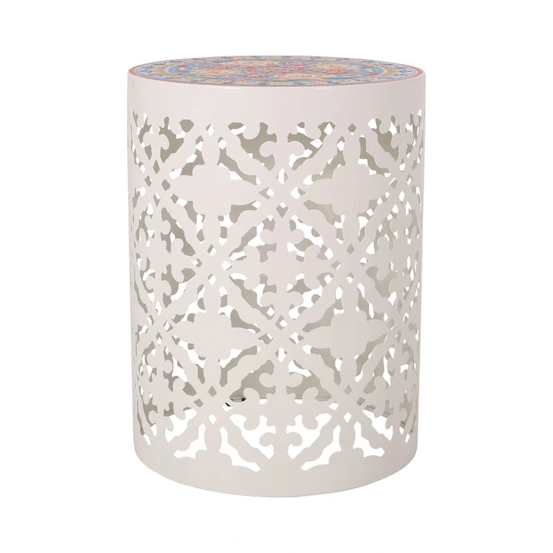 Guéridon d'appoint intérieur en dentelle ajourée avec plateau décoratif en carreaux | Table d'appoint bohème