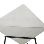 Table d'appoint en pyramide inversée géométrique en bois avec support en métal | Noir ou Blanc