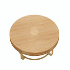 Table basse ronde moderne avec motif en bois sculpté et pieds en métal