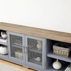 Meuble TV moderne de style ferme | Console de divertissement inspirée des granges
